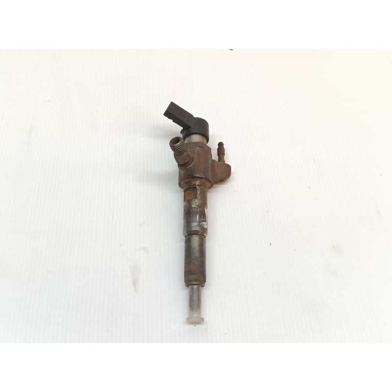 Recambio de inyector para ford grand c-max titanium referencia OEM IAM 9674973080  