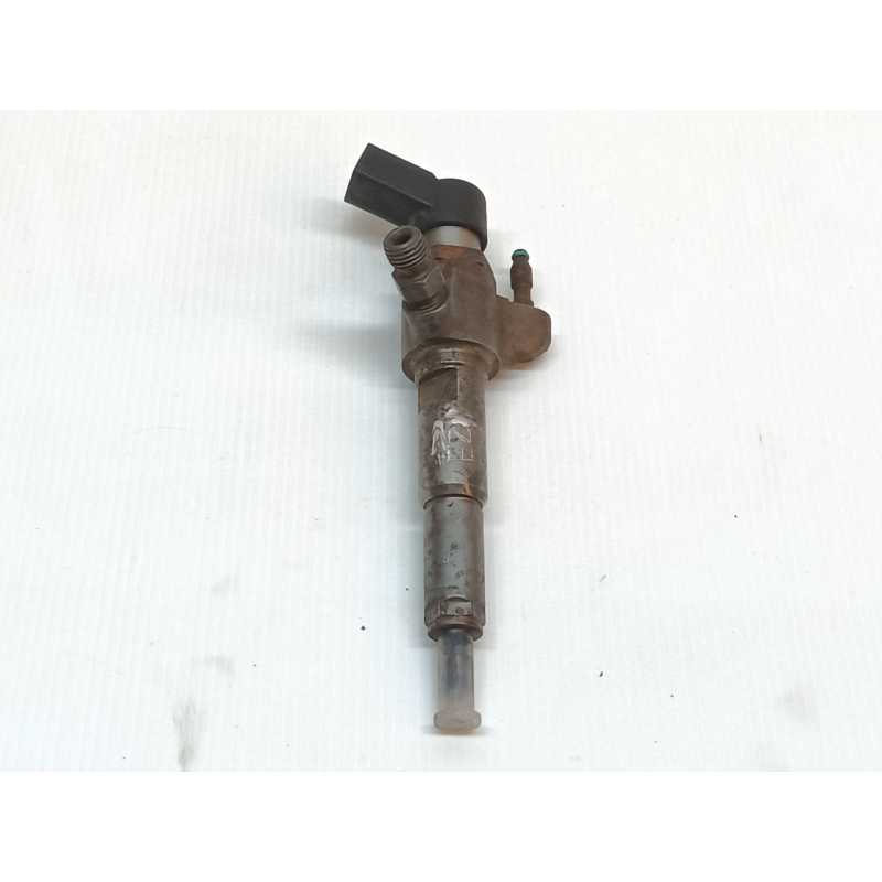 Recambio de inyector para ford grand c-max titanium referencia OEM IAM 9674973080  