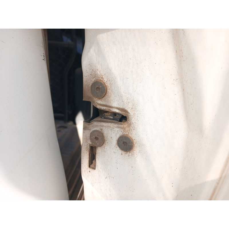 Recambio de cerradura puerta lateral corredera derecha para renault kangoo profesional referencia OEM IAM   