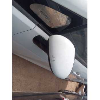 RETROVISOR IZQUIERDO 
