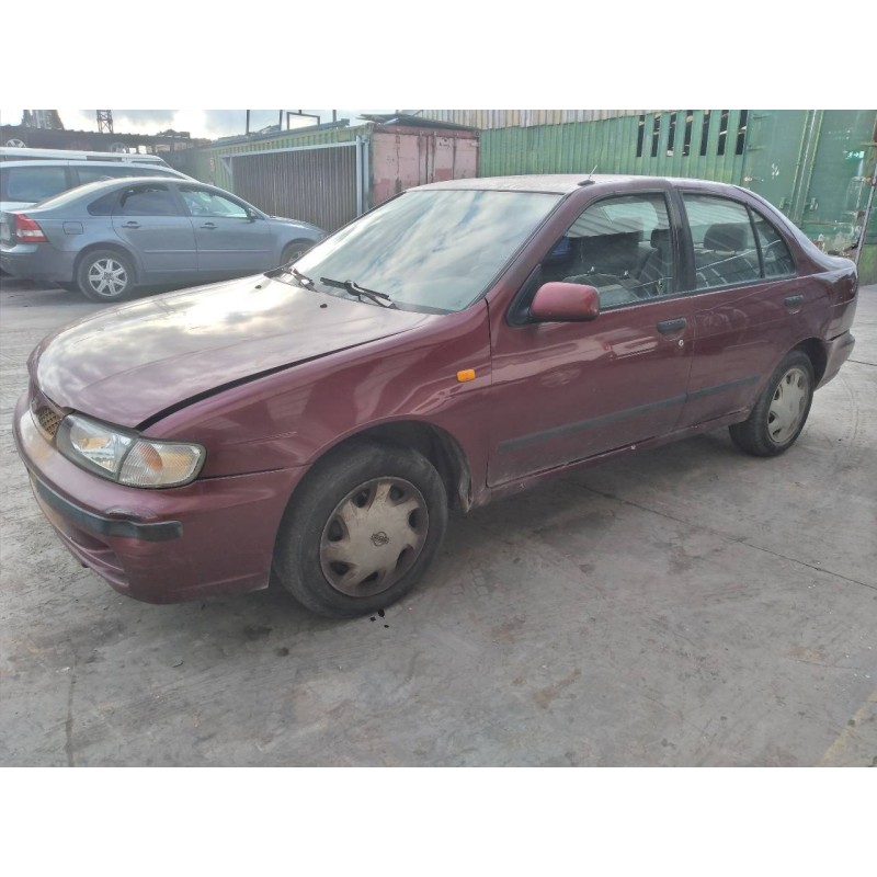 nissan almera (n15) del año 1998