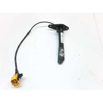 PRETENSOR AIRBAG DERECHO 0589P1001020 