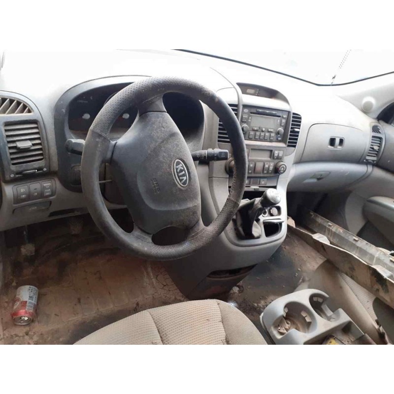 kia carnival del año 2008