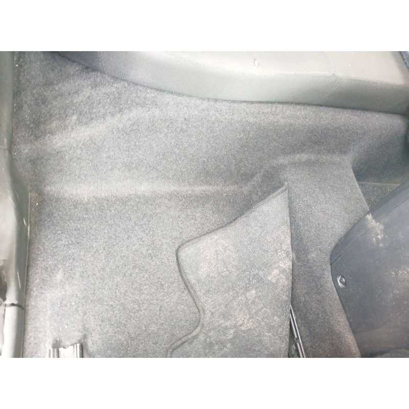Recambio de alfombra maletero para nissan qashqai i (j10, nj10) 2.0 dci referencia OEM IAM - Blanco 2