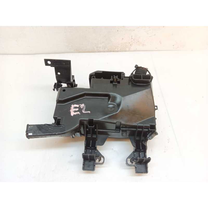 Recambio de caja reles / fusibles para ford mustang gt referencia OEM IAM - Rojo 3