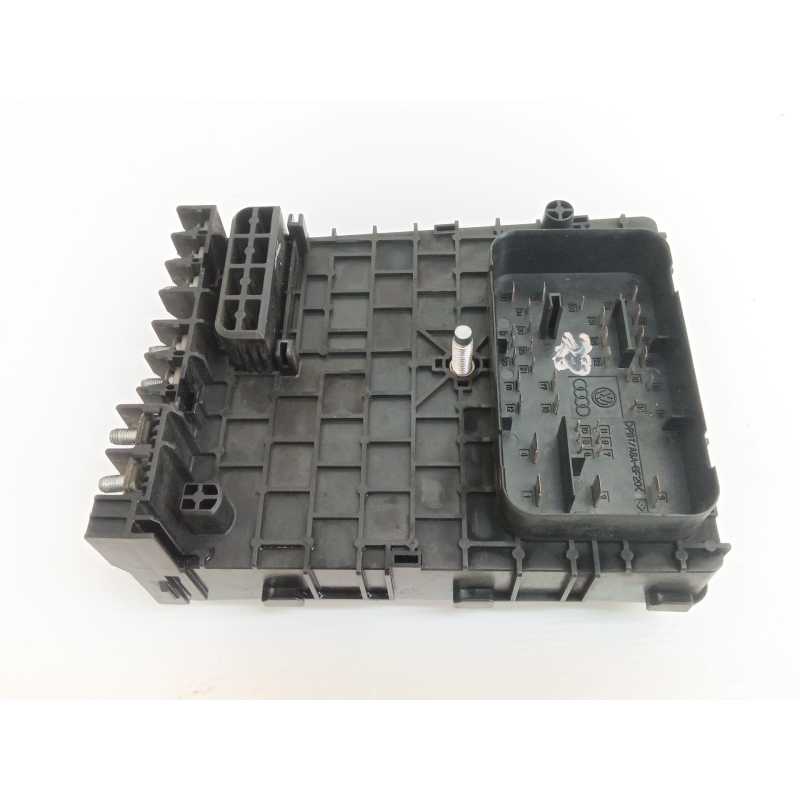 Recambio de caja reles / fusibles para volkswagen passat variant (3c5) highline referencia OEM IAM 3C0937125 4