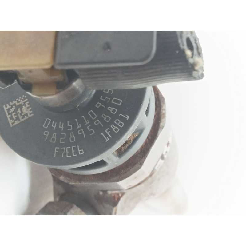 Recambio de inyector para peugeot 208 i (ca_, cc_) 1.5 bluehdi 100 referencia OEM IAM 9828959880 - Blanco 2