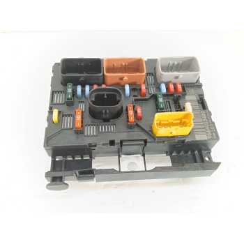 CAJA RELES / FUSIBLES 9664055480 