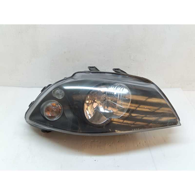 Recambio de faro derecho para seat ibiza iii (6l1) 1.9 sdi referencia OEM IAM 00076111  