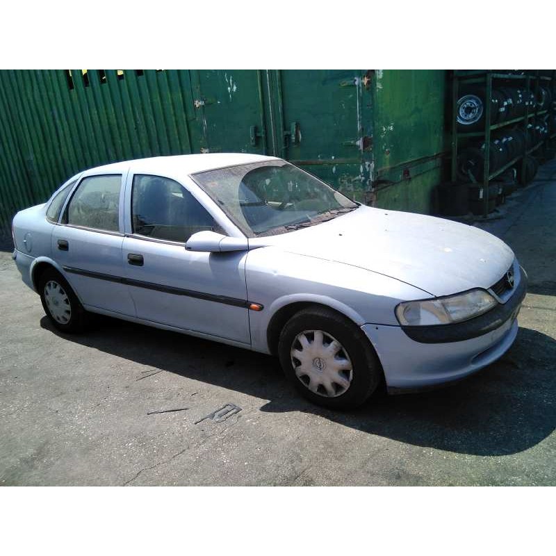 opel vectra b berlina del año 1998