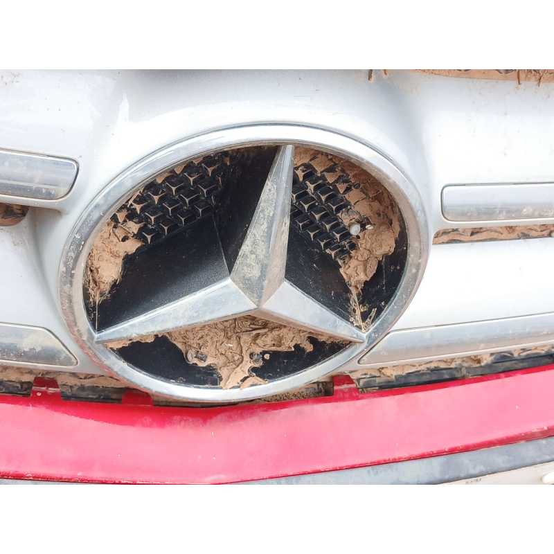 Recambio de faldon lateral derecho para mercedes-benz clase gla (w156) gla 200 cdi edition 1 (156.908) referencia OEM IAM - Rojo