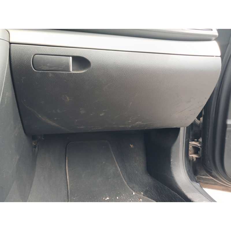 Recambio de guantera para audi a4 b7 (8ec) 2.0 tdi 16v referencia OEM IAM   