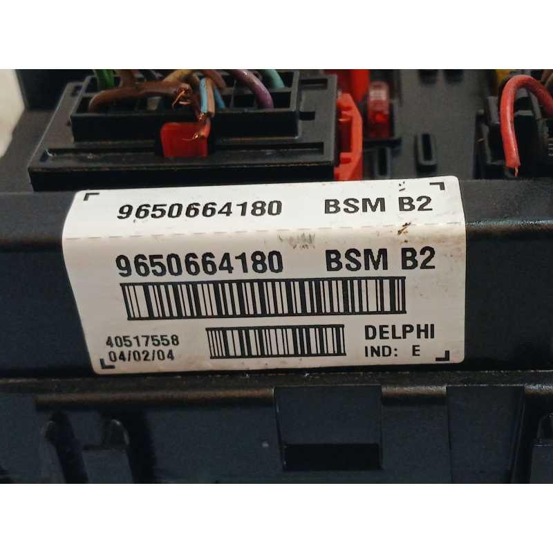 Recambio de caja reles / fusibles para peugeot 307 (3a/c) 1.6 16v referencia OEM IAM 9650664180 - Gris 2