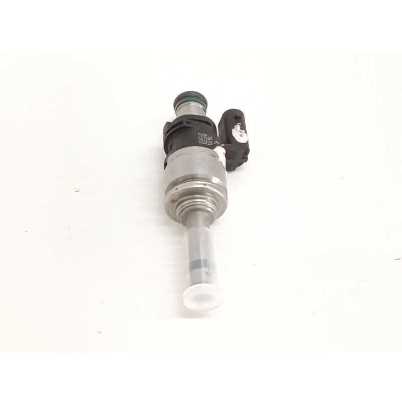Recambio de inyector para ford focus st-line referencia OEM IAM H6BG9F593AB  