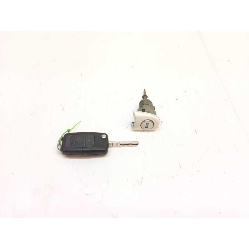 Recambio de bombin puerta delantera izquierda para volkswagen polo iv (9n_, 9a_) 1.4 16v referencia OEM IAM 837167168  