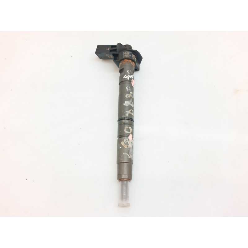 Recambio de inyector para audi a4 b8 (8k2) 2.0 tdi referencia OEM IAM 03L130277  