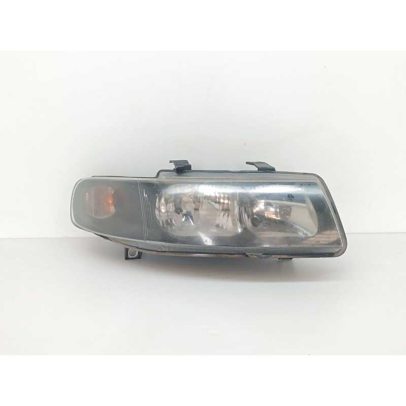 Recambio de faro derecho para seat leon (1m1) 1.9 tdi referencia OEM IAM 1M1941002D  