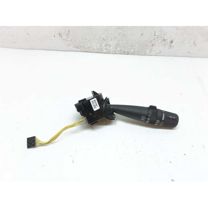 Recambio de mando limpia para chrysler jeep compass limited plus 4x2 referencia OEM IAM 214867207  