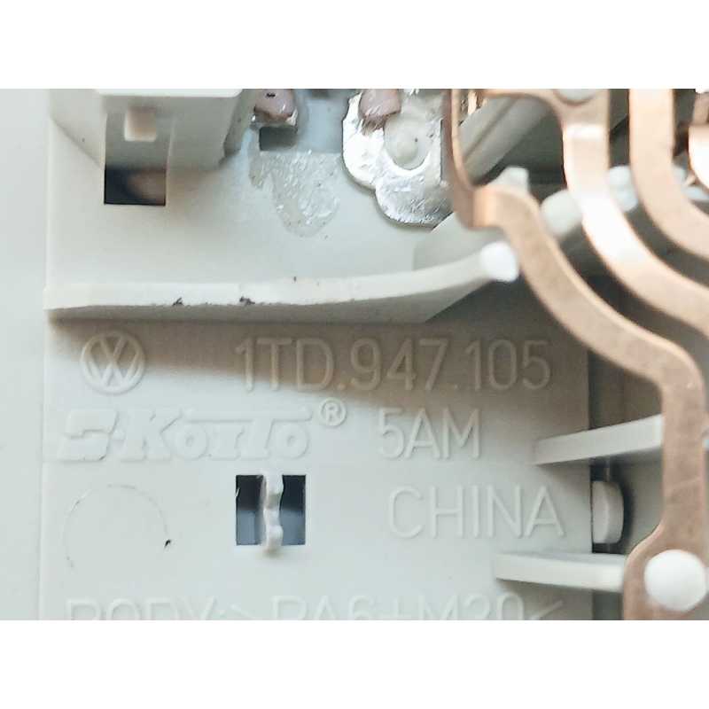 Recambio de luz interior para volkswagen passat b5 (3b2) 1.9 tdi referencia OEM IAM 1TD947105 - Verde 2