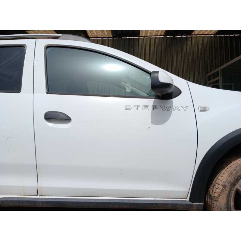 Recambio de puerta delantera derecha para dacia sandero stepway referencia OEM IAM   
