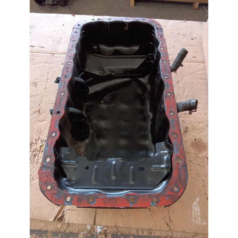 Recambio de carter para kia carnival 2.9 turbodiesel cat referencia OEM IAM 4