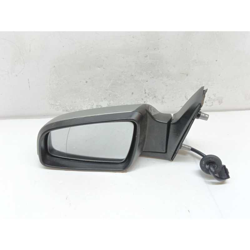 Recambio de retrovisor izquierdo para opel zafira / zafira family b (a05) 1.6 (m75) referencia OEM IAM 13131969  