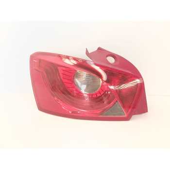 PILOTO TRASERO IZQUIERDO 6J4945095H 