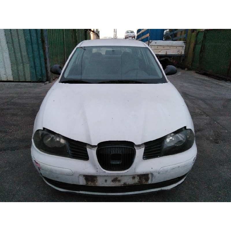seat ibiza (6l1) del año 2002