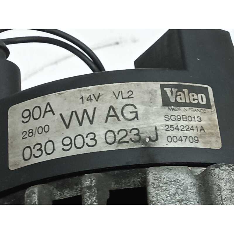Recambio de alternador para volkswagen golf iv berlina (1j1) highline referencia OEM IAM 030903023J  VALEO 2