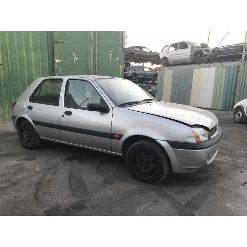 ford fiesta berlina (dx) del año 1999
