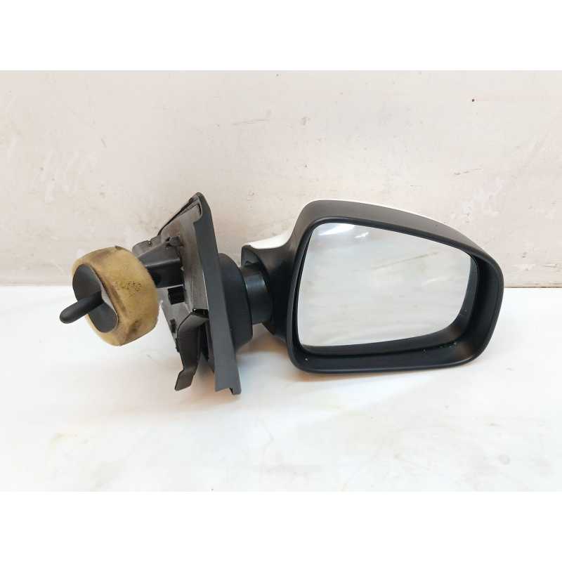 Recambio de retrovisor derecho para dacia sandero ii (b8_) 1.5 dci referencia OEM IAM 963016853R  