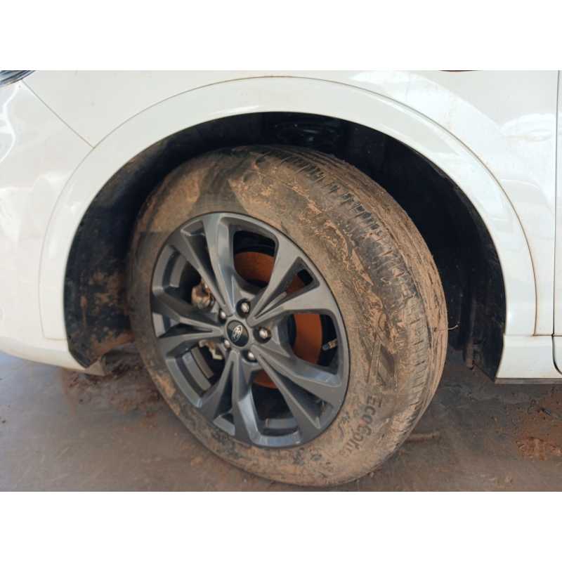 Recambio de aletin delantero izquierdo para ford kuga referencia OEM IAM   