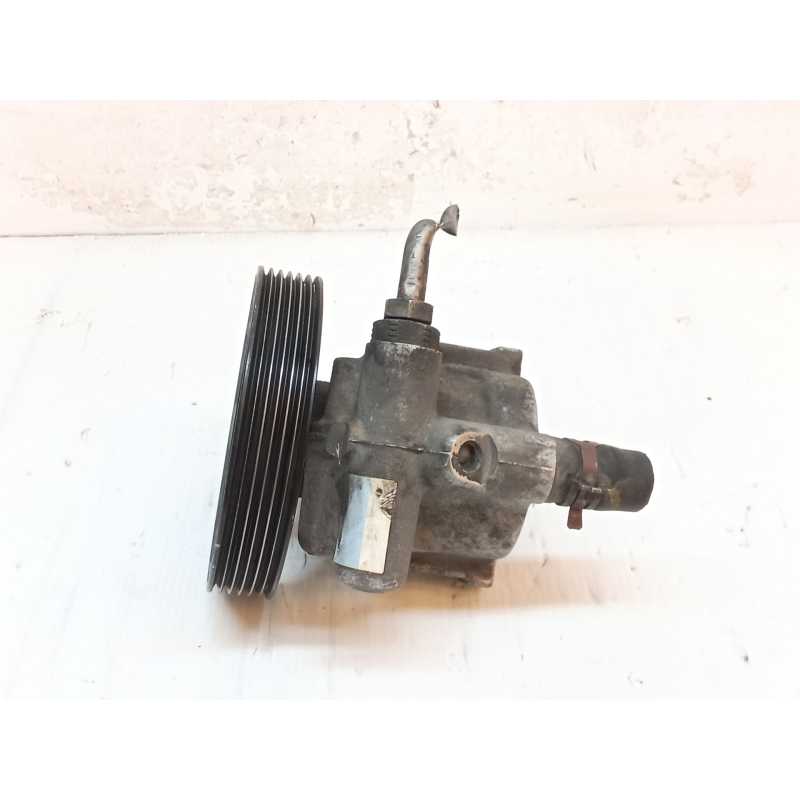 Recambio de bomba direccion para renault trafic ii furgoneta (fl) 1.9 dci 100 (fl0c) referencia OEM IAM 8200024738  