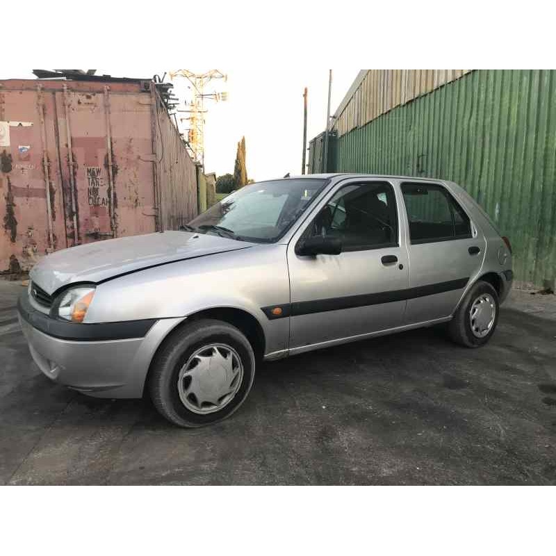 ford fiesta berlina (dx) del año 1999