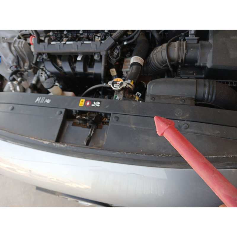 Recambio de panel frontal para hyundai i30 (pd) essence referencia OEM IAM   