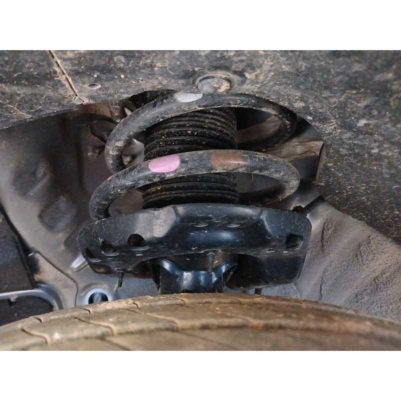Recambio de amortiguador delantero izquierdo para hyundai i30 (pd) essence referencia OEM IAM   