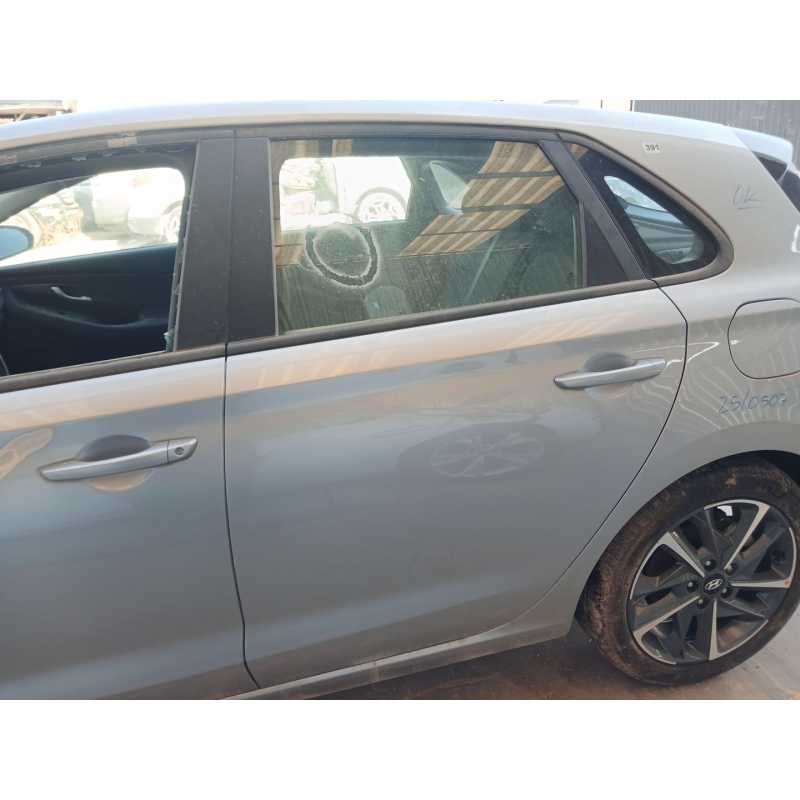 Recambio de puerta trasera izquierda para hyundai i30 (pd) essence referencia OEM IAM   