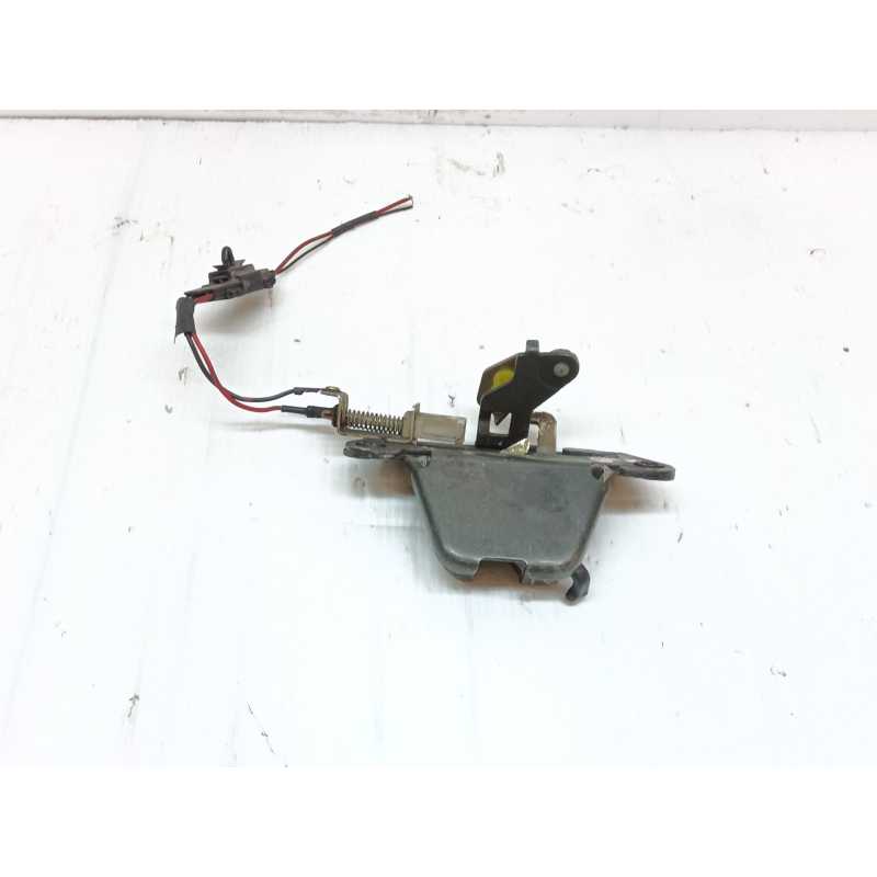 Recambio de cerradura maletero / porton para nissan almera (n15) sr referencia OEM IAM - Rojo 2
