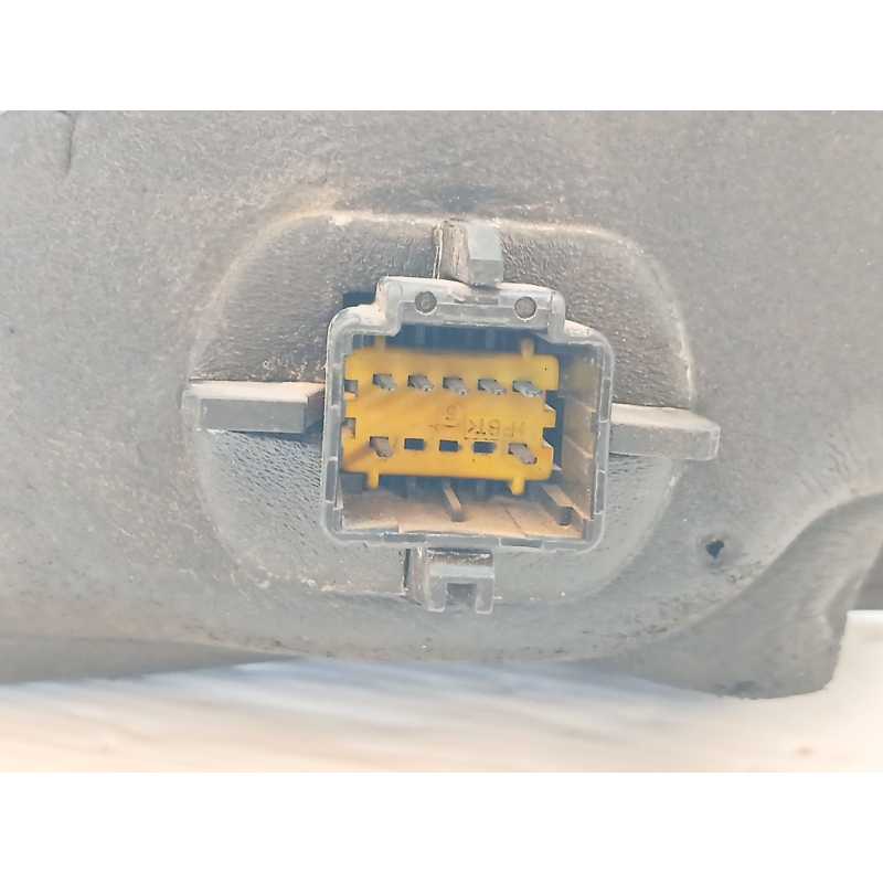 Recambio de retrovisor derecho para renault scenic ii confort expression referencia OEM IAM - Blanco 4