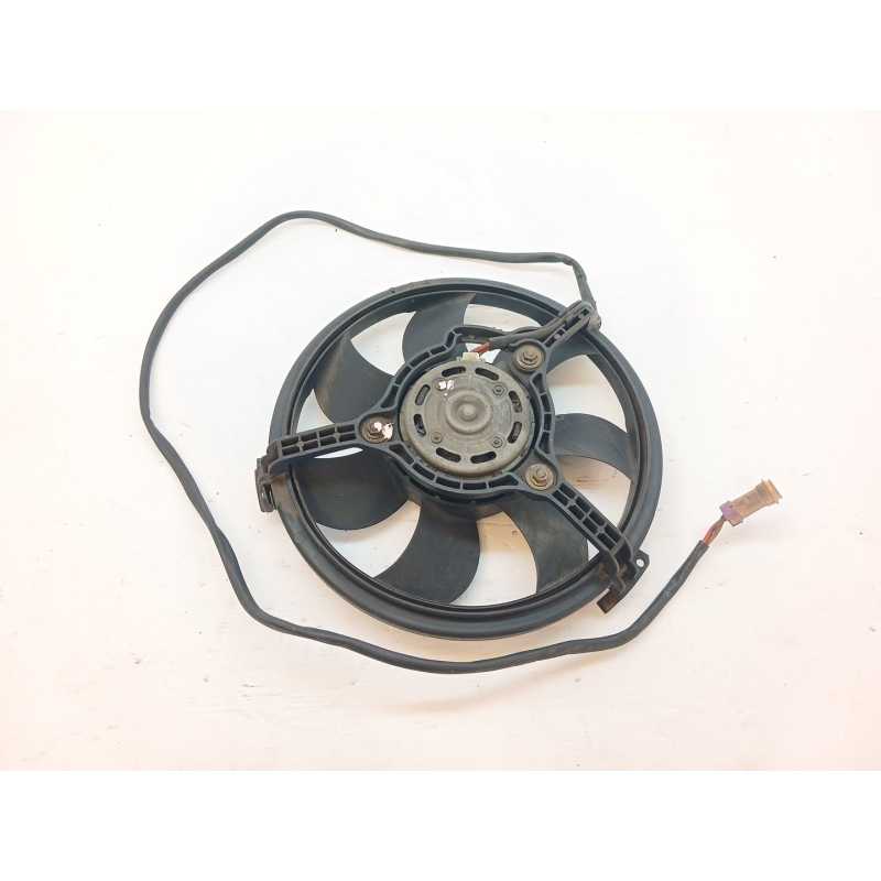 Recambio de electroventilador para audi a6 berlina (4b2) 2.4 (121kw) referencia OEM IAM 8D0958453C 4