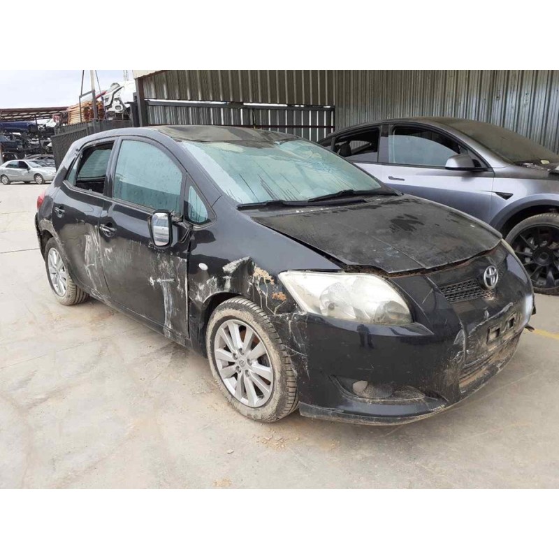 toyota auris del año 2008