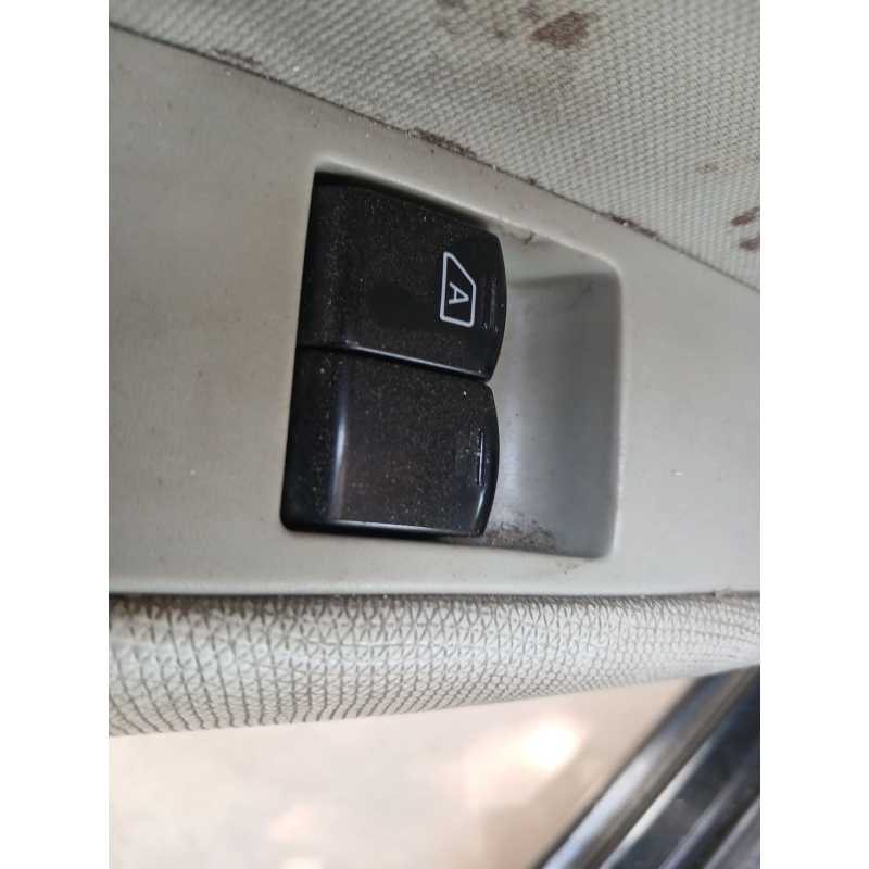 Recambio de mando elevalunas delantero izquierdo para nissan micra iii (k12) 1.4 16v referencia OEM IAM   