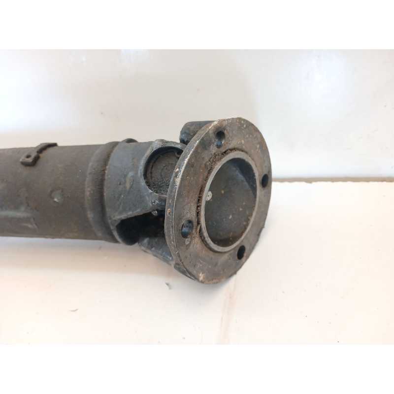 Recambio de transmision central trasera para nissan atleon 110 referencia OEM IAM - Blanco 4