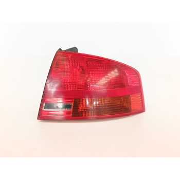 PILOTO TRASERO DERECHO 8E5945096 