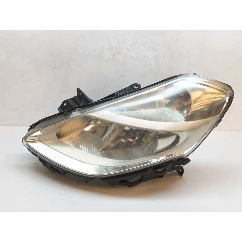 Recambio de faro izquierdo para renault clio iii grandtour (kr0/1_) 1.5 dci (kr0f) referencia OEM IAM 8200892493  