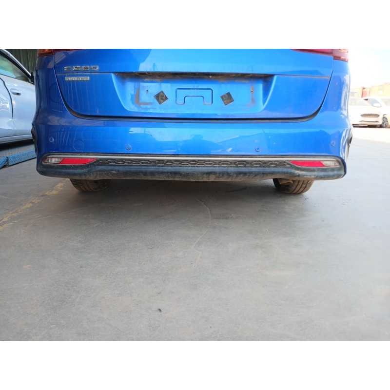 Recambio de paragolpes trasero para kia ceed tourer (cd) 1.0 t-gdi referencia OEM IAM   