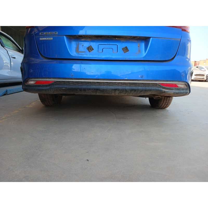 Recambio de paragolpes trasero para kia ceed tourer (cd) 1.0 t-gdi referencia OEM IAM - Azul 2