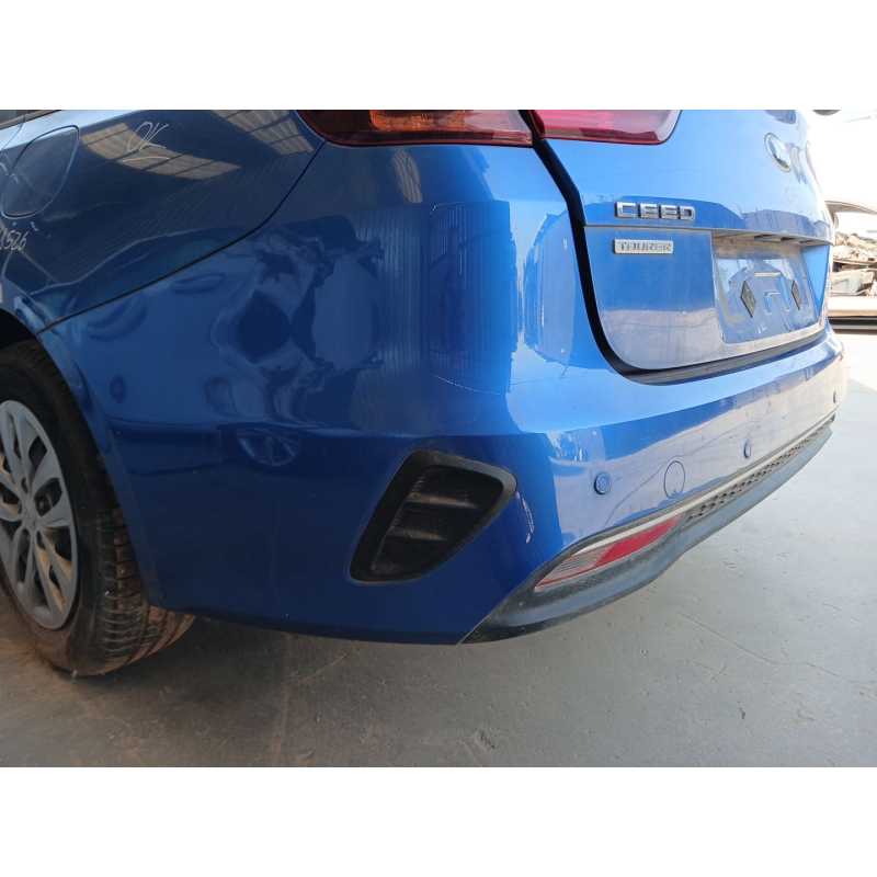 Recambio de paragolpes trasero para kia ceed tourer (cd) 1.0 t-gdi referencia OEM IAM - Azul 3
