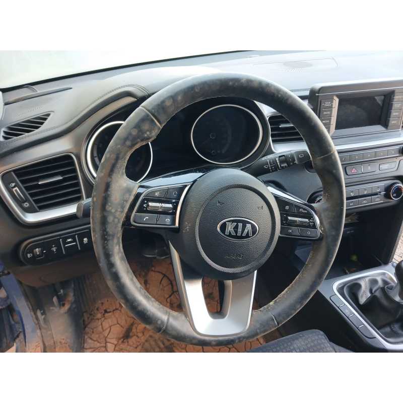Recambio de volante para kia ceed tourer (cd) 1.0 t-gdi referencia OEM IAM   