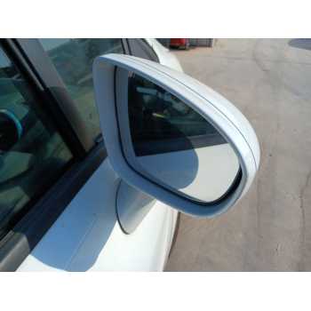 RETROVISOR DERECHO 